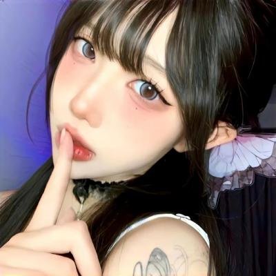 闪婚宠妻进行时(闪婚后,我带憨夫总裁逆袭人生)